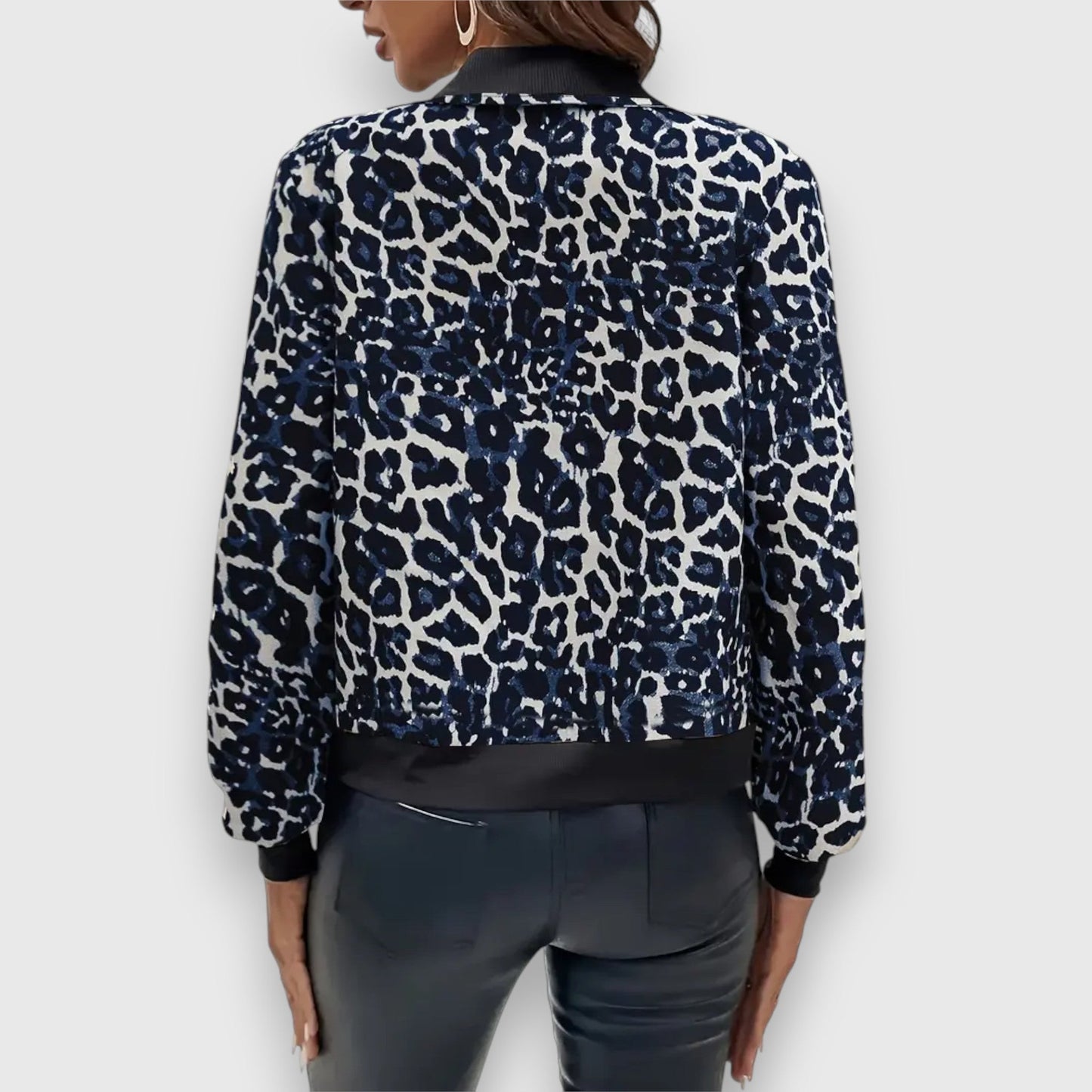 Noelia – Jacke mit Leopardenmuster