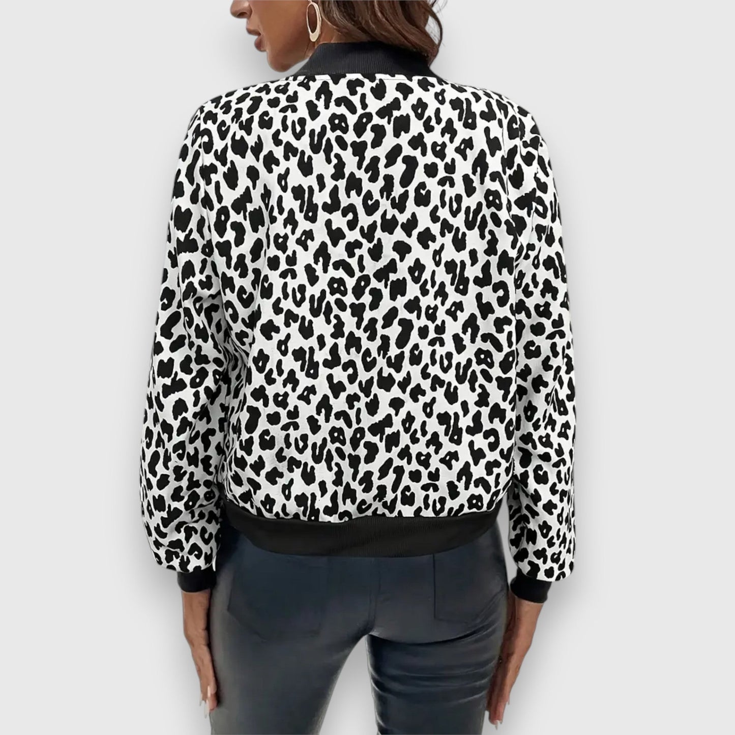 Noelia – Jacke mit Leopardenmuster